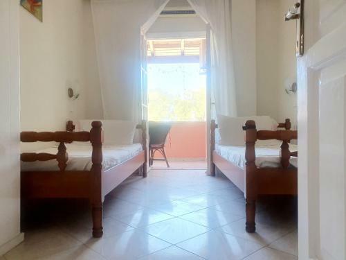 Charis Acharavi Beach Apartment