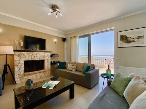Luxury Villa Piedra With Private Heated Pool & Jacuzzi