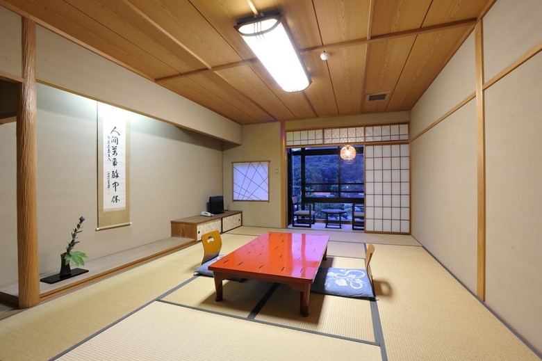 Hanayashiki Ukifune-en
