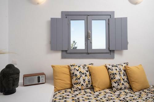 Hotel Blue White Suites