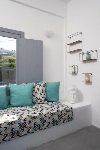 Hotel Blue White Suites
