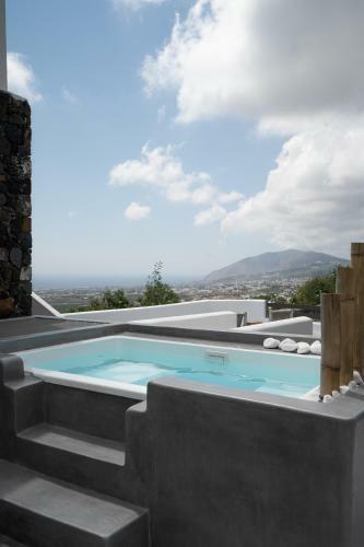 Hotel Blue White Suites