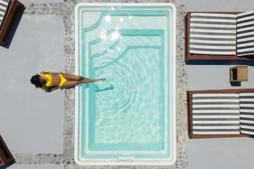Hotel Blue White Suites