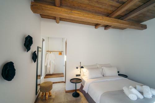 Hide Out Villas