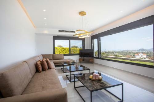 Villa Indira