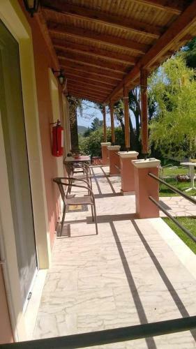 Bozikis Apartments