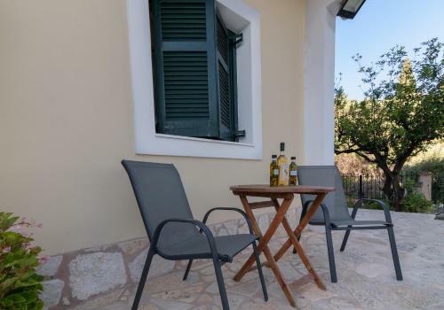 Balis Apartments