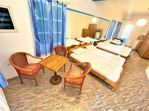 Hotel Dodo's Perivolos