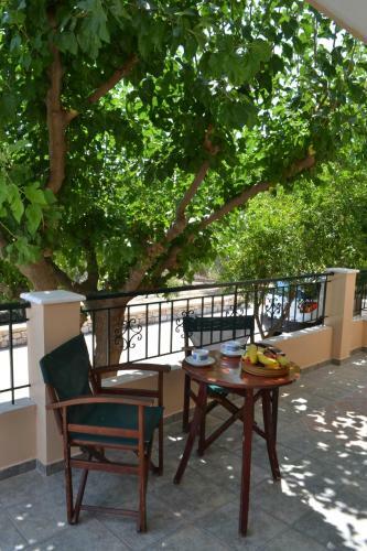 Apartment In Olive Grove