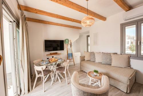 Villa Mila Agios Prokopios, By The Beach, Est2022