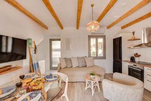 Villa Mila Agios Prokopios, By The Beach, Est2022