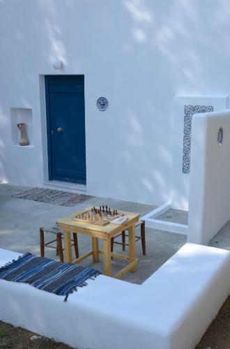 Spitaki - House With Garden By The Beach - Pefki