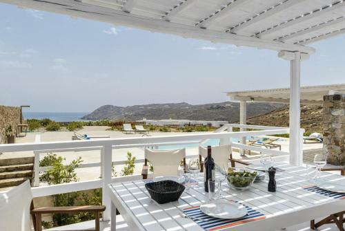 Villa Olivia In Mykonos By Olive Villa Rentals