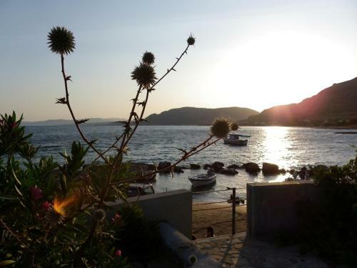 Pefkos Beachfront Villa