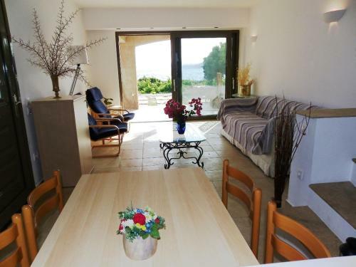 Pefkos Beachfront Villa