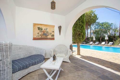Blue Sapphire Villa