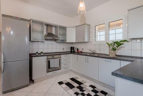 Koutsis Apartment