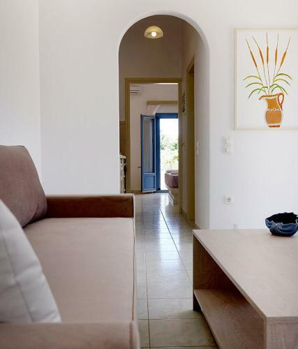 Flora Apartments