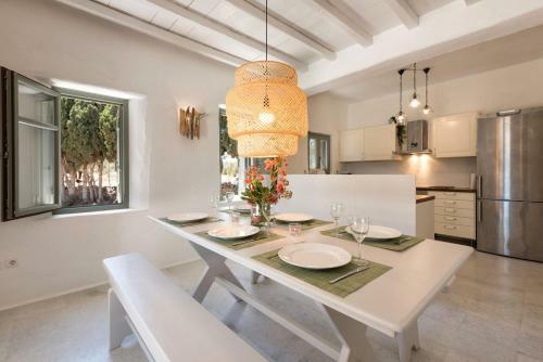 Sun Drop Villa In Drios