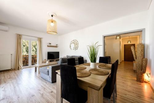 Apartamento Ragoussis Beachfront House