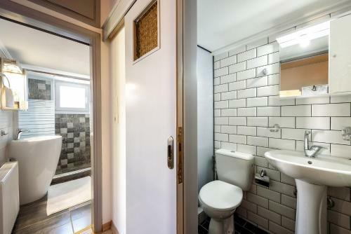 Apartamento Ragoussis Beachfront House