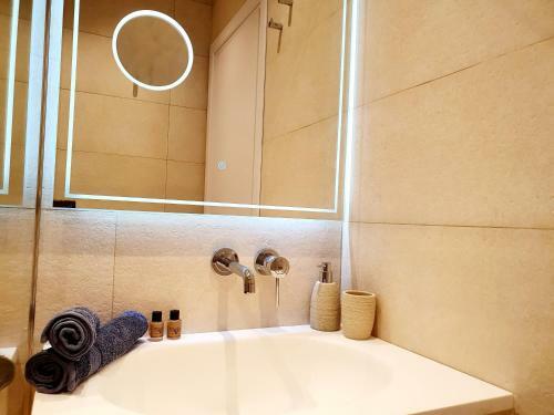 Aegean Breeze Luxury Apartments Parikia