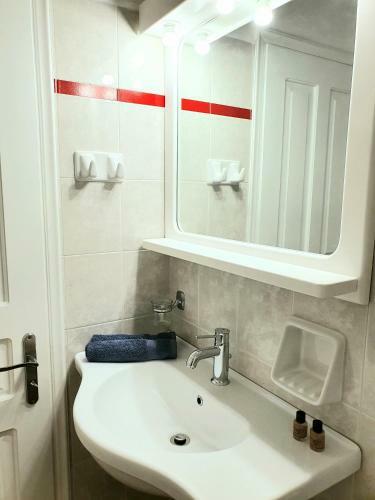Aegean Breeze Luxury Apartments Parikia