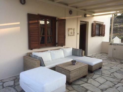 Paros Asklipios Homes