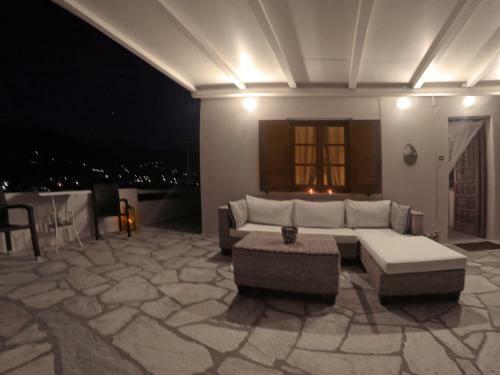 Paros Asklipios Homes