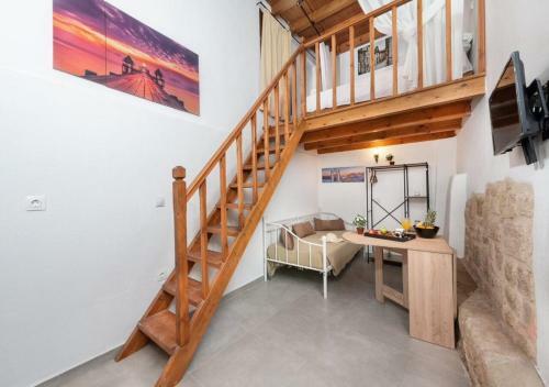 Apartamento Emerald Dream House#poiessa, Medieval Town