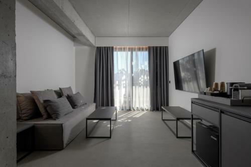 Hotel Essence Suites