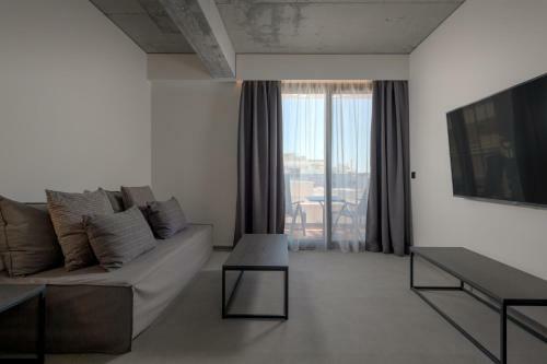 Hotel Essence Suites