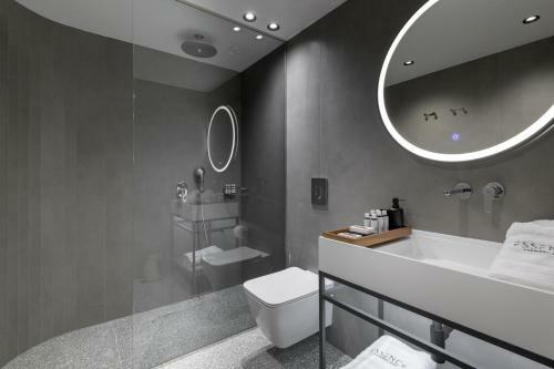 Hotel Essence Suites