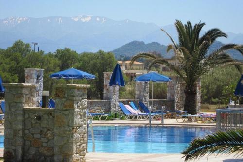Apartment In Gerani Near The Sea Route