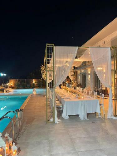 Eva Villas East, With Infinity Pool & And Panoramic Sea View