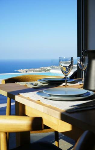 Eva Villas East, With Infinity Pool & And Panoramic Sea View