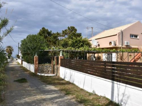 Beautiful Holiday Home In Gerani With Private Garden