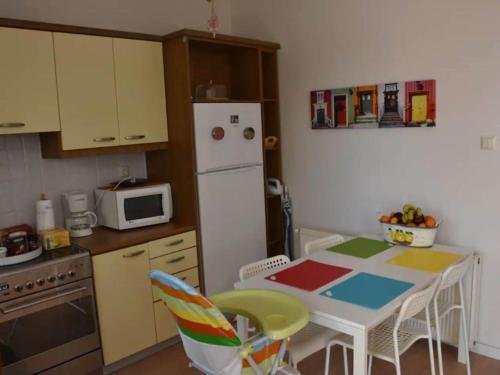 Beautiful Holiday Home In Gerani With Private Garden
