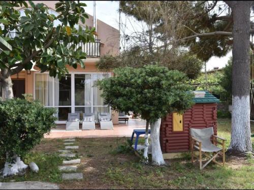 Beautiful Holiday Home In Gerani With Private Garden