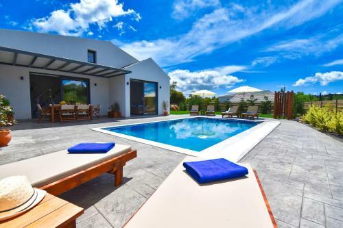 Villa Oras Corfu