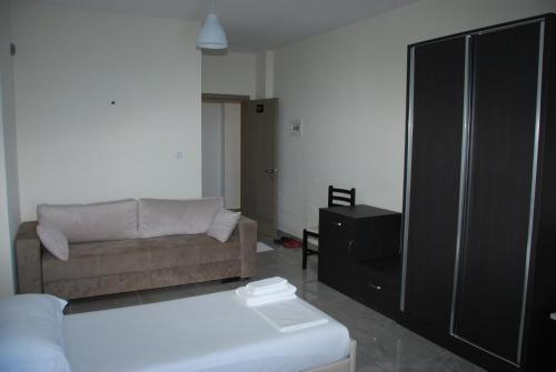 Summer Dream Hotel