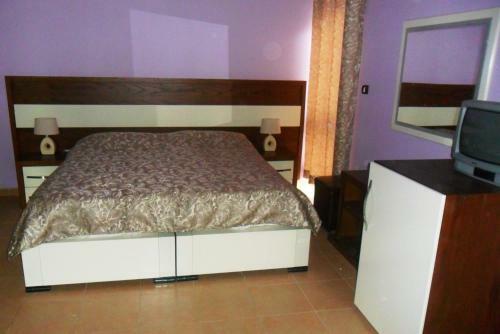 Hotel Dollari
