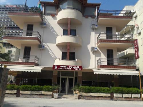 Hotel Dollari