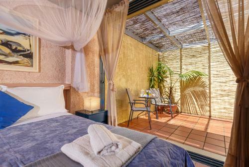Barbati Beach Art House