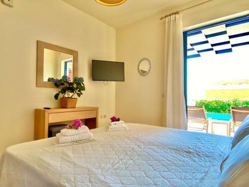 Villa Barbati Pelagos With Private Pool
