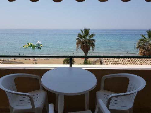 Corfu Glyfada Maisonette 60