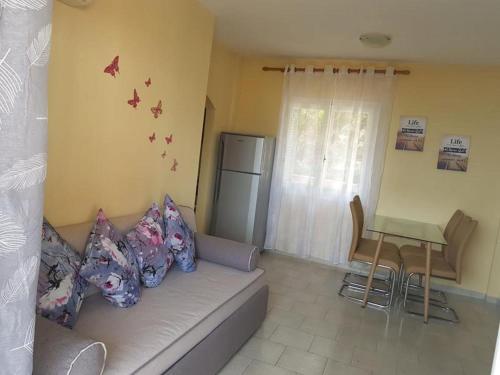 Inviting Apartment In Corfu With Sea View And Balcony