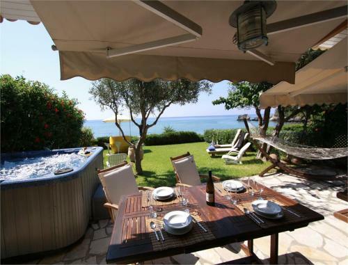 Villa Corfu Glyfada 13