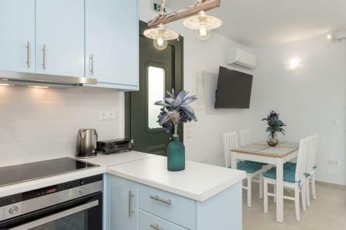 Waves Apartments Harmony Glyfada Corfu