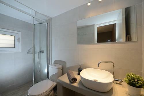Superior Beachfront Apartment 2 With View To The Aegean Sea